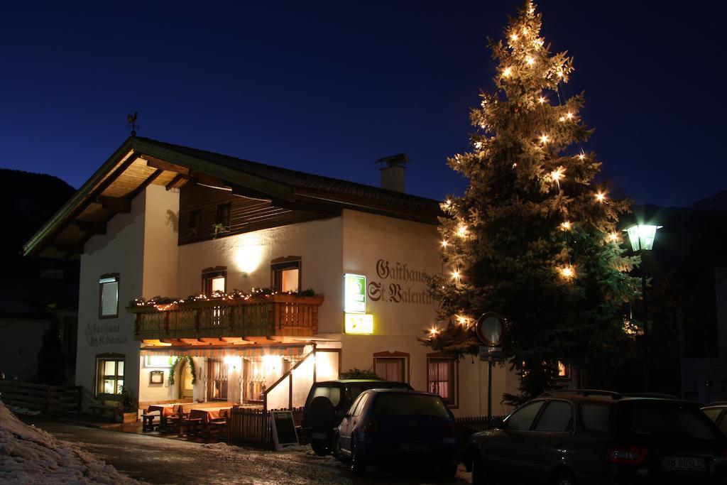 Gasthaus St. Valentin Кьюза Экстерьер фото