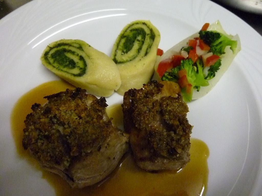 Gasthaus St. Valentin Кьюза Экстерьер фото