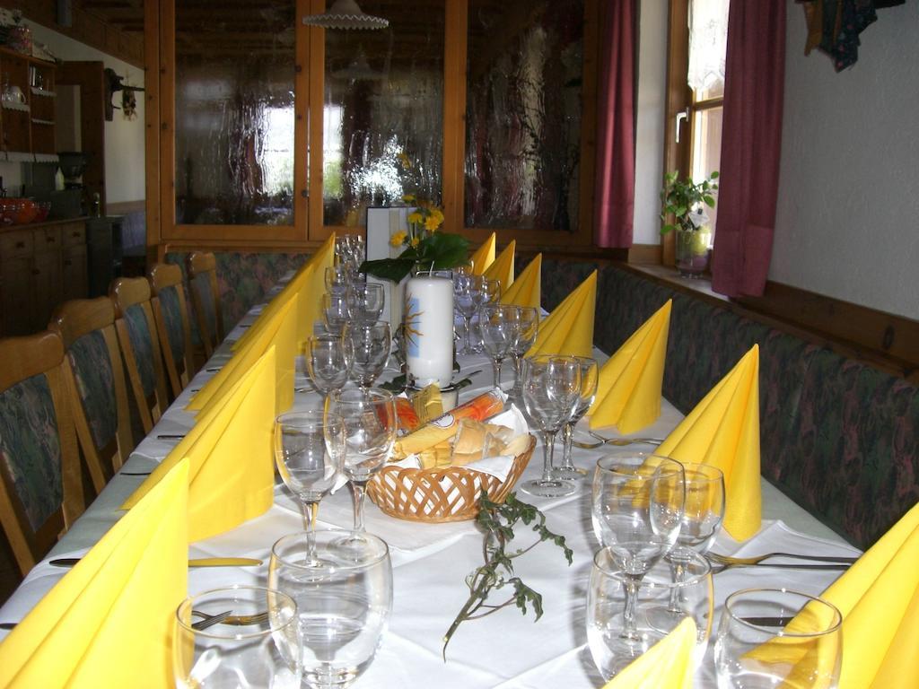 Gasthaus St. Valentin Кьюза Экстерьер фото
